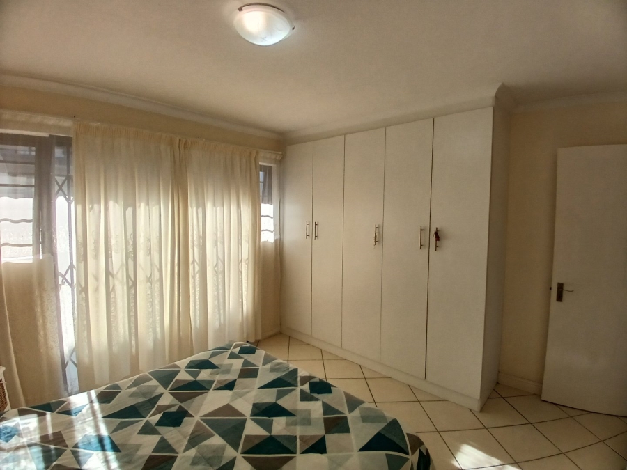 2 Bedroom Property for Sale in Hartenbos Central Western Cape